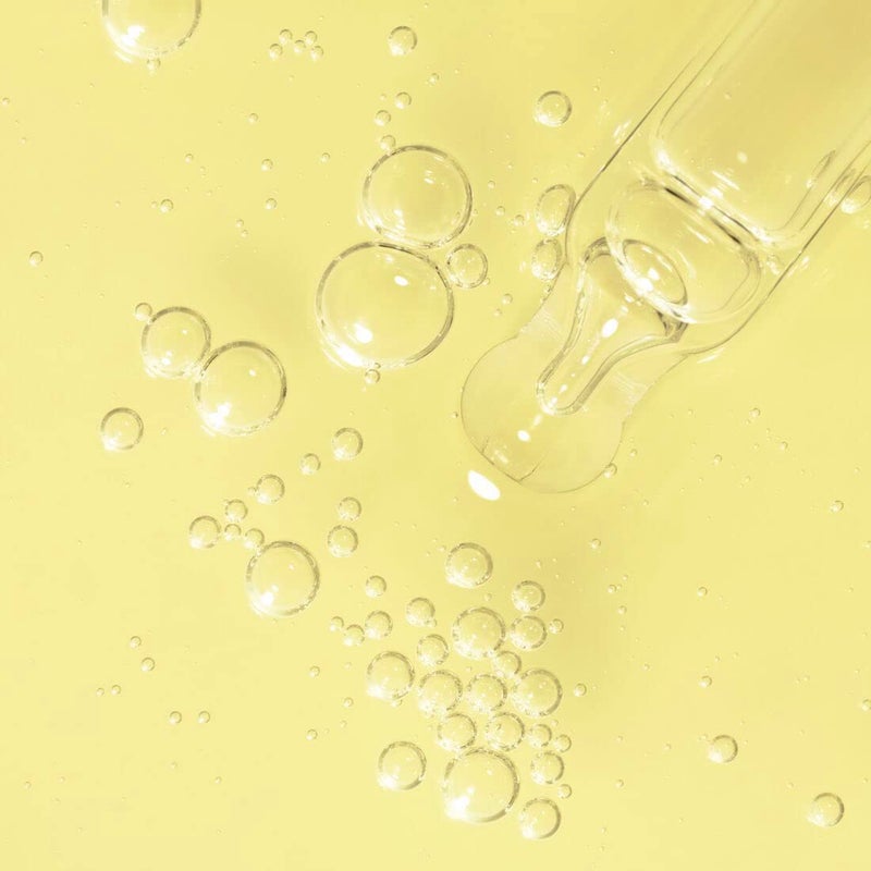 Lumene [Valo] Nordic-C Glow Boost Essence - Hydrating and Brightening Serum with Vitamin C, Hyaluronic Acid + Arctic Cloudberry for Visibly Radiant Skin - Vegan + Suitable for All Skin Types (30 ml) - Image 3