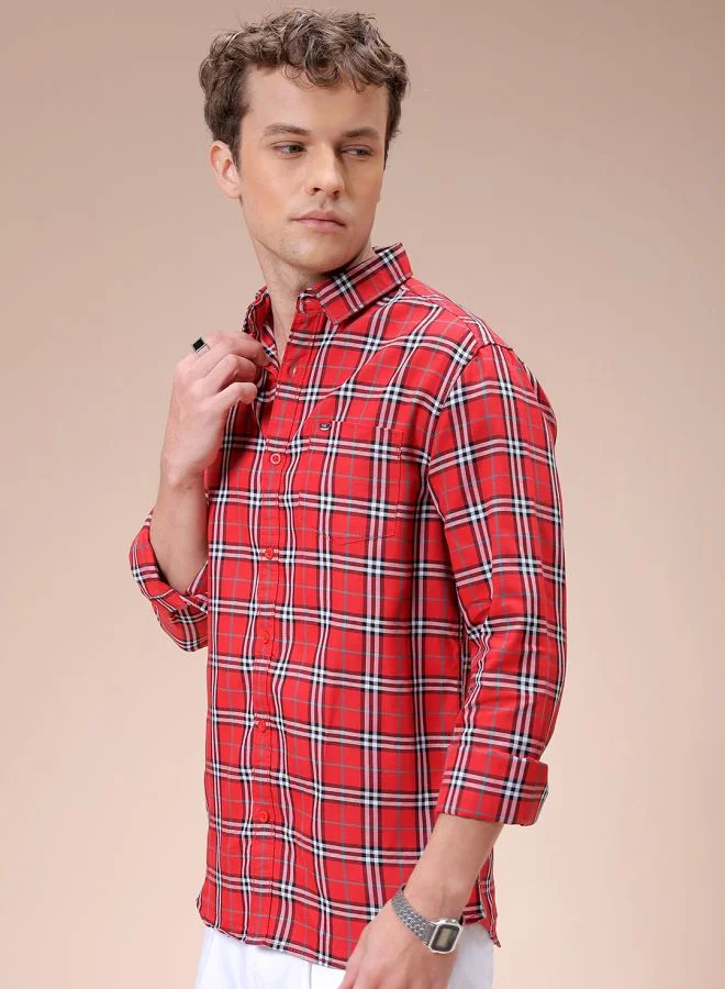 The Indian Garage Co Men Slim Fit Checkered Full Sleeves Cutaway Collar Casual Shirt