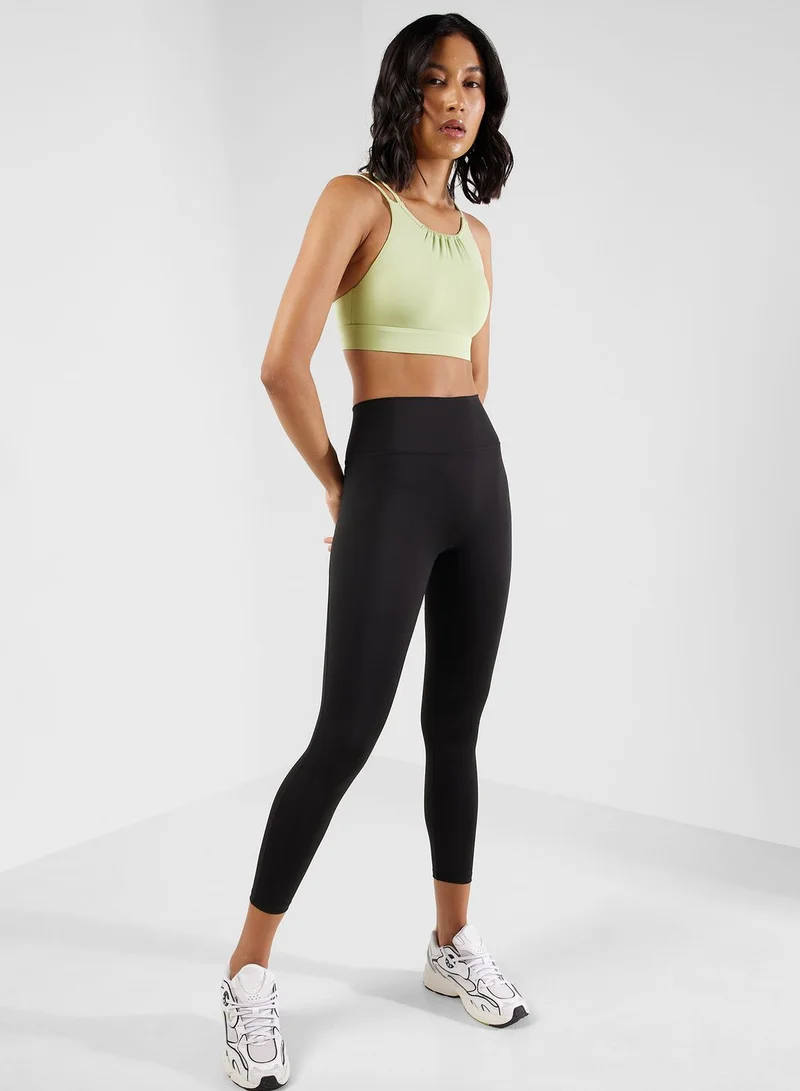 FRWD Dual Strap Back Cutout Detail Sports Bra