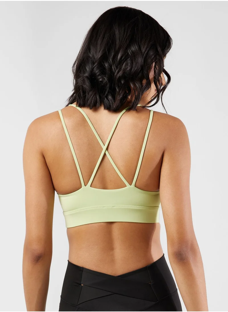 FRWD Dual Strap Back Cutout Detail Sports Bra