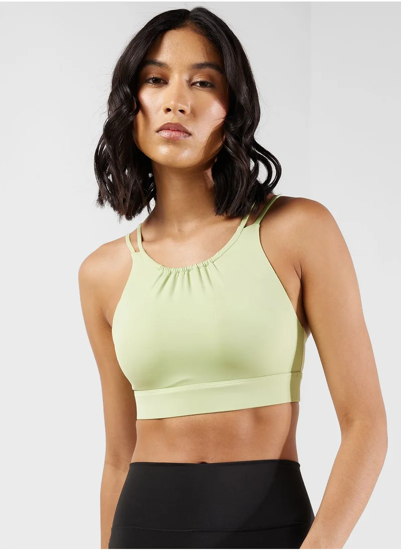 FRWD Dual Strap Back Cutout Detail Sports Bra