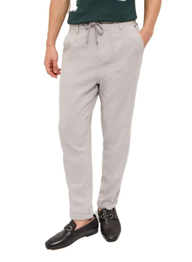 The Bear House  Men's Grey Solid Tapered Fit Elasticated Waist Casual Trouser Versatile Office and Travel Pants Comfortable Fit for Everyday Use Easy to Style Bottomwear for Work Weekend and Outings for Men | Best Price UAE
