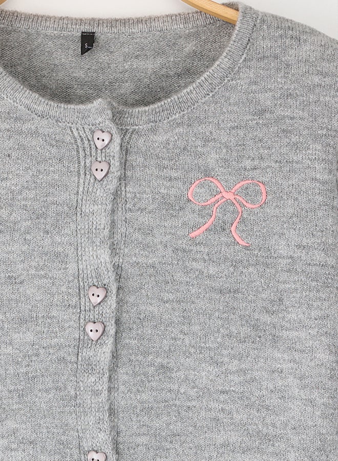 trendyol Teen Gray Heart Button Detail Ribbon Embroidery Soft Textured Knitwear Cardigan - Image 5
