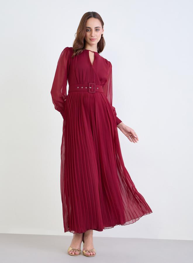 ستايلي فستان طويل بكسرات وياقة بشق - Image 2