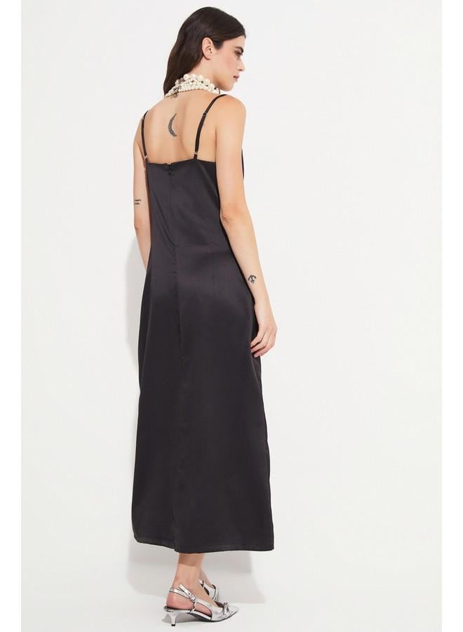 جون فستان ساتان بياقة ملتفة - Image 5