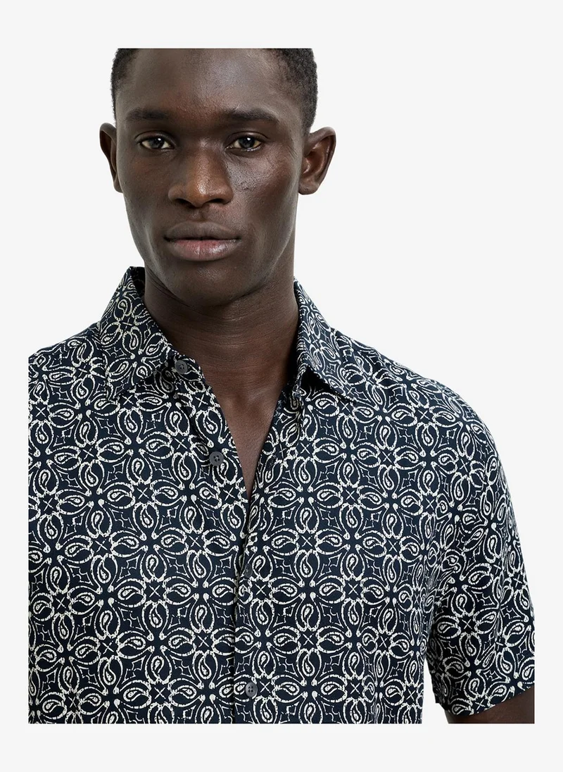 French Connection Men's Navy/Cream White Ss Print Shirt