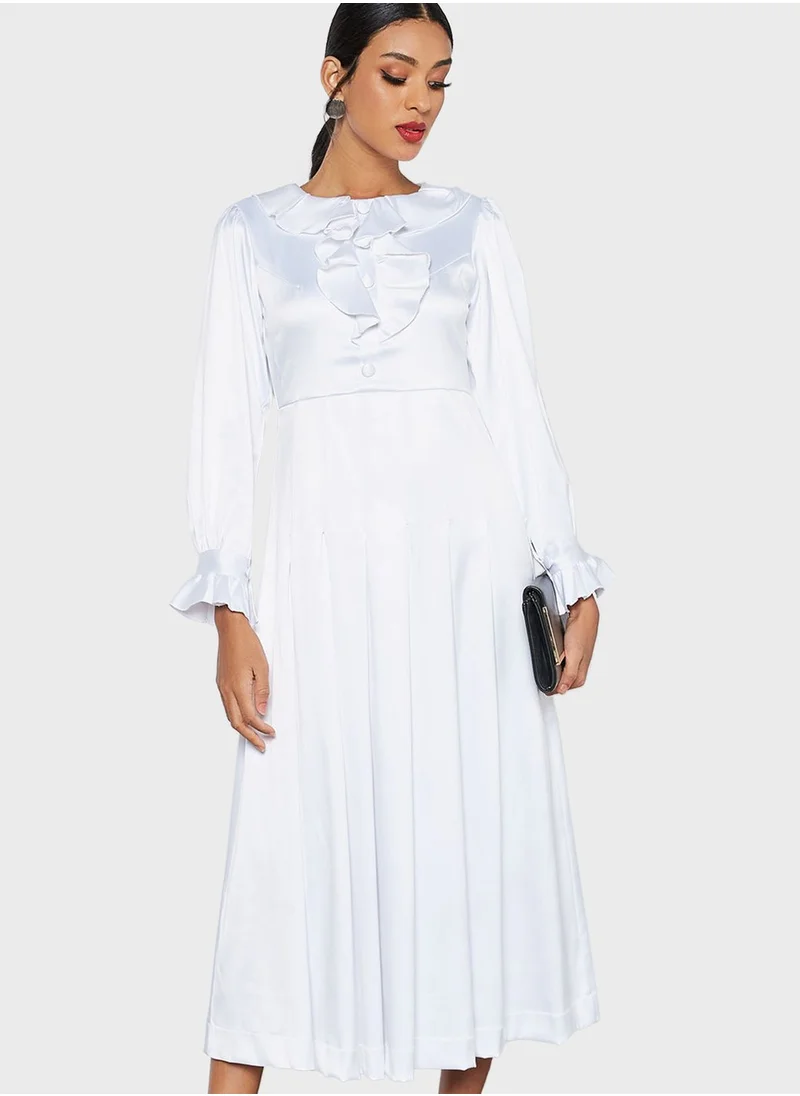 SIVVI for HANIYA Round Neck Pleated Detail Dress