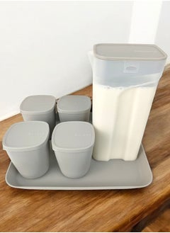 Banana Banana juice set, silver pink  1600 ml jug with 15.5 inch tray and 4 320 ml cups with lid in the same color  - Image 2