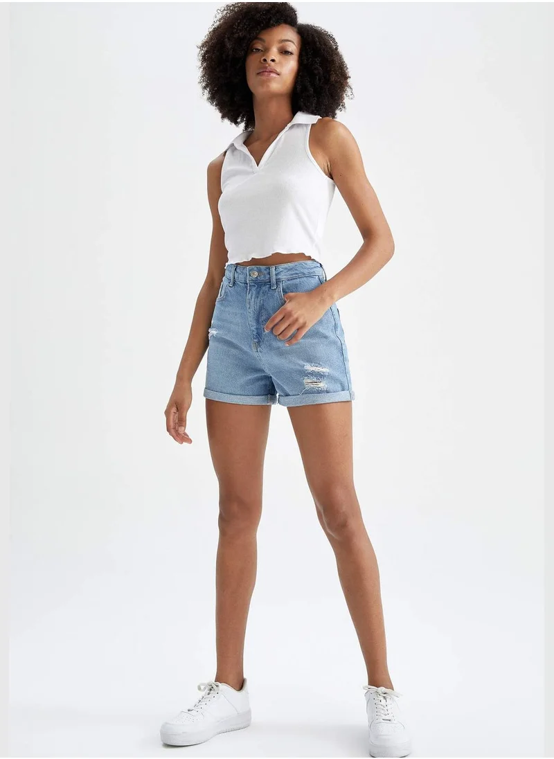ديفاكتو Woman Mom Fit Denim Short