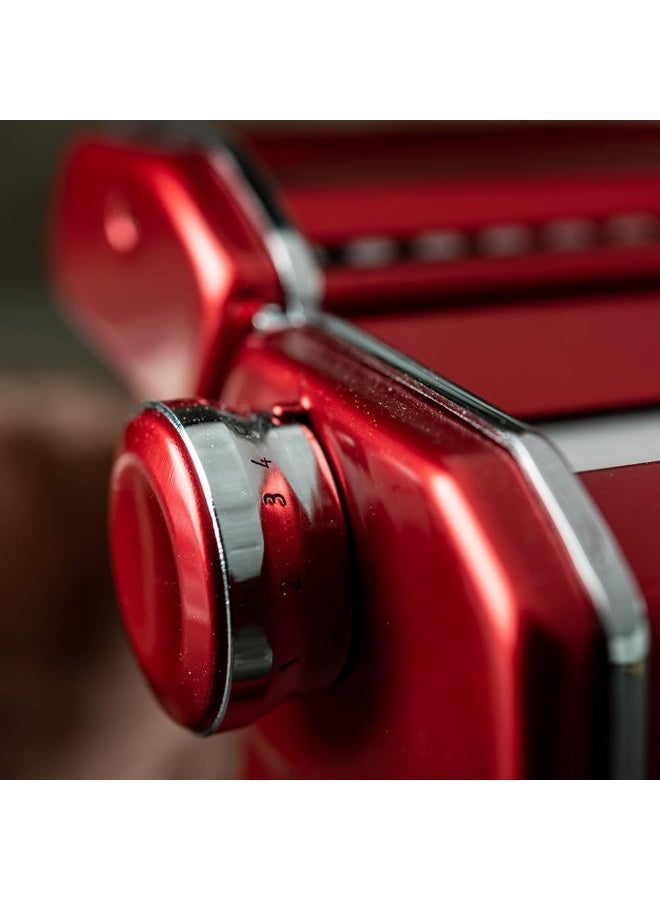 MARCATO Atlas 150 Pasta Maker Red w/Pasta Wheel  - Image 3
