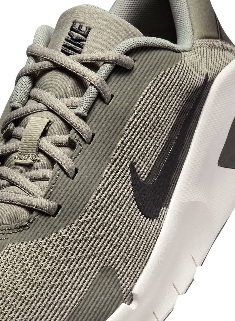 Nike FLEX TRAIN - Image 3