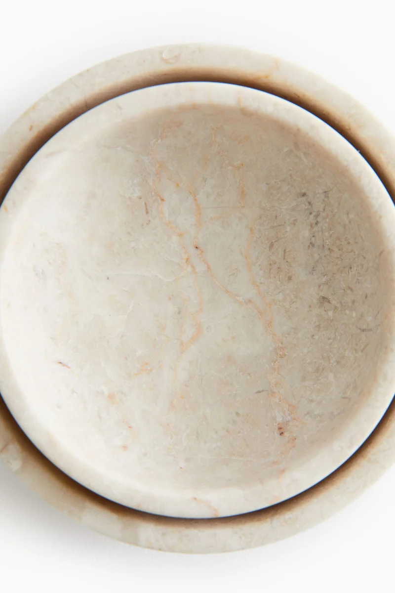 اتش اند ام سلطانيات رخامية من قطعتين