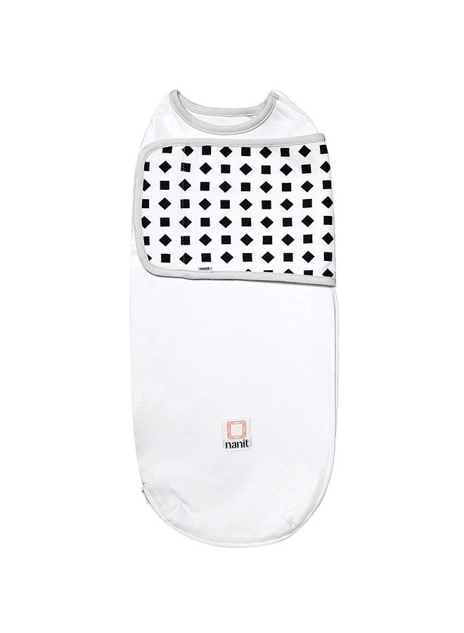 Nanit Breathing Wear Swaddle, Size Small - Grey - Image 1