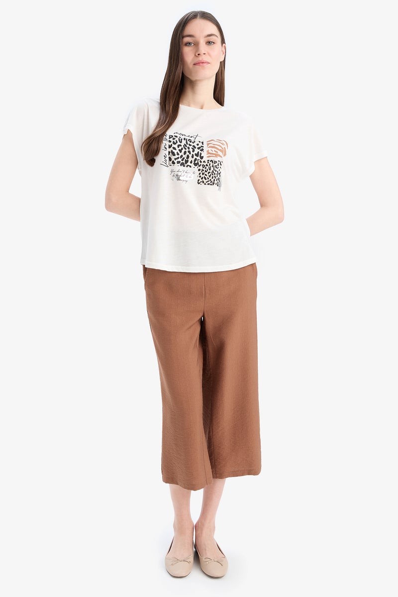 DeFacto Woman Regular Fit Crew Neck Short Sleeve T-Shirt  - Image 4