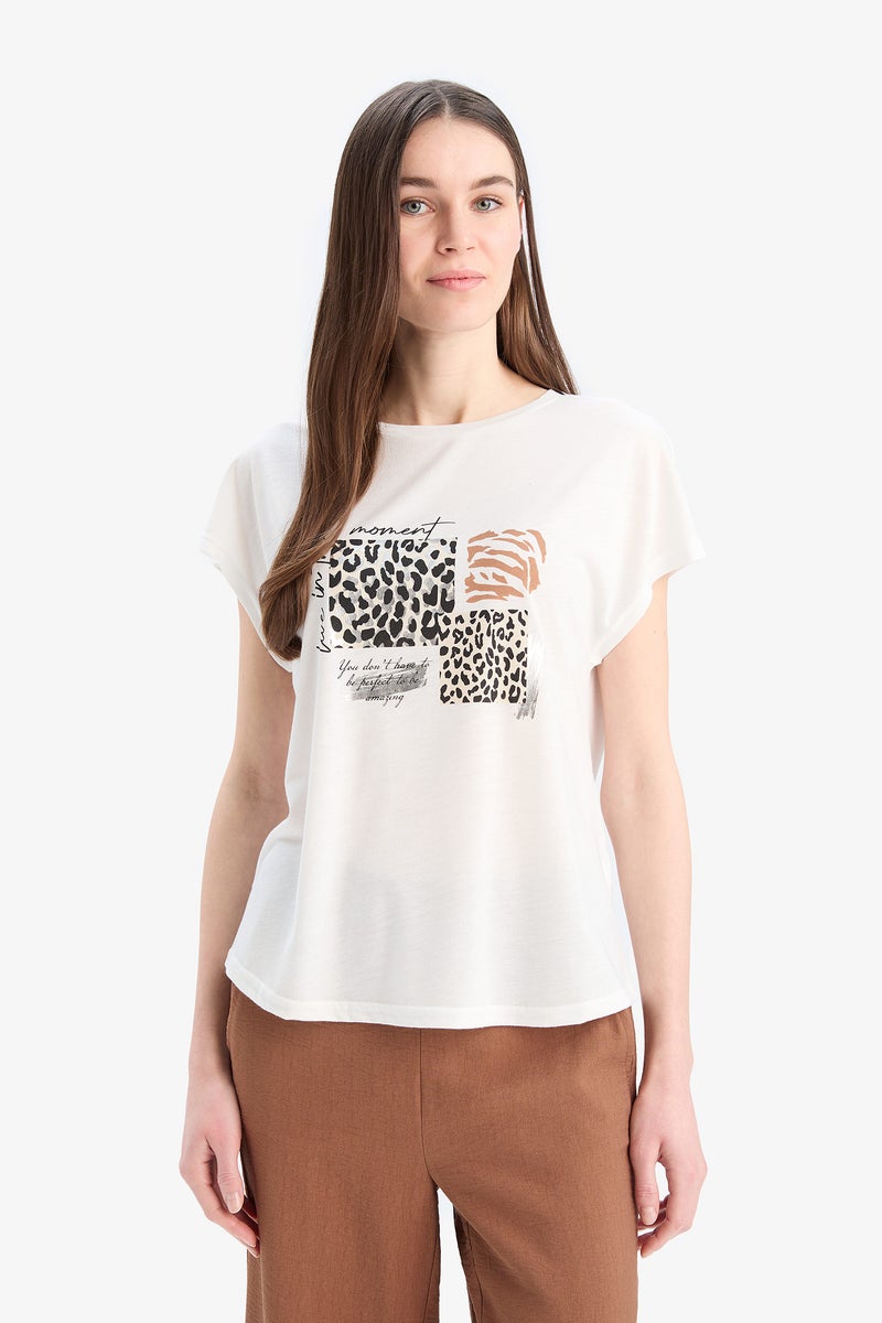 DeFacto Woman Regular Fit Crew Neck Short Sleeve T-Shirt  - Image 2