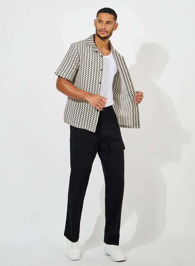 ستايلي Jacquard Geo Pattern Relaxed Fit Shirt