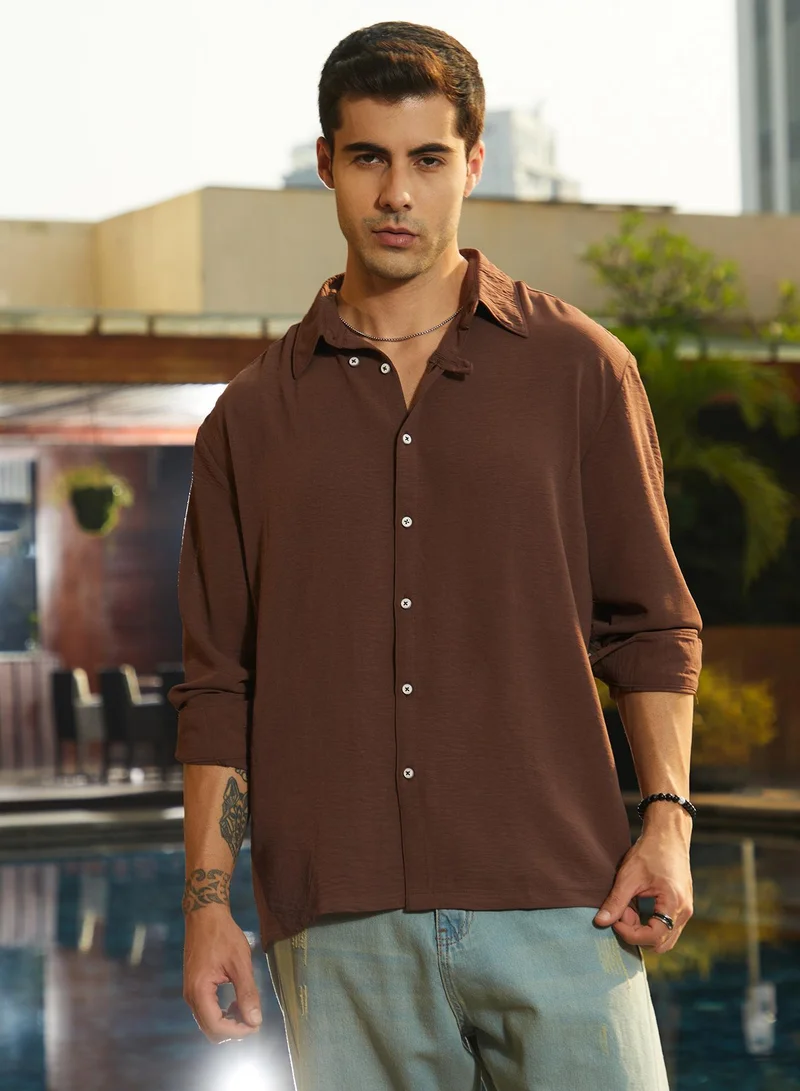 Campus Sutra Men's Chocolate Brown Breezy Wrinked Shirt