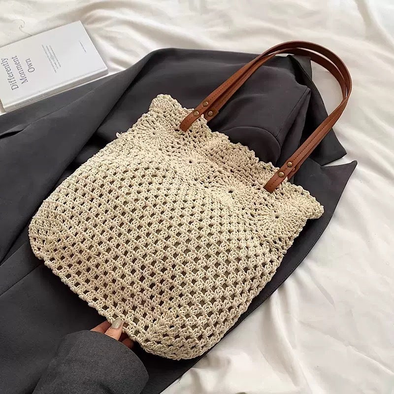 Artistic Mori-Style Versatile New Korean Version Straw Woven Bag Handmade Woven Bag Ins-Style Seaside Vacation Beach Bag - Image 1
