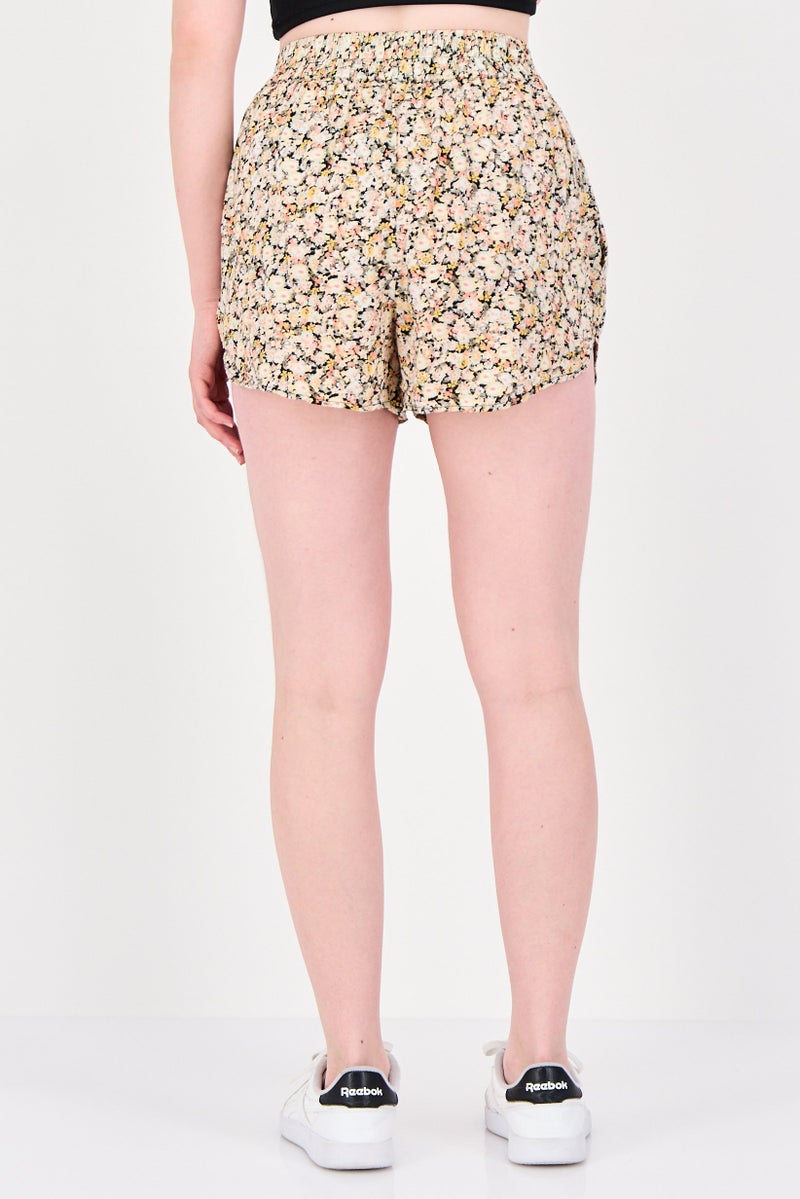 PIECES Women Floral Print Basic Shorts, Multicolor - Image 4