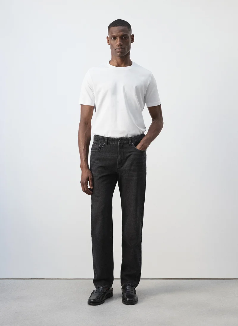 Mango Man TN-TEJANO NEGRO Bob Regular-Fit Jeans for Men | Best Price UAE
