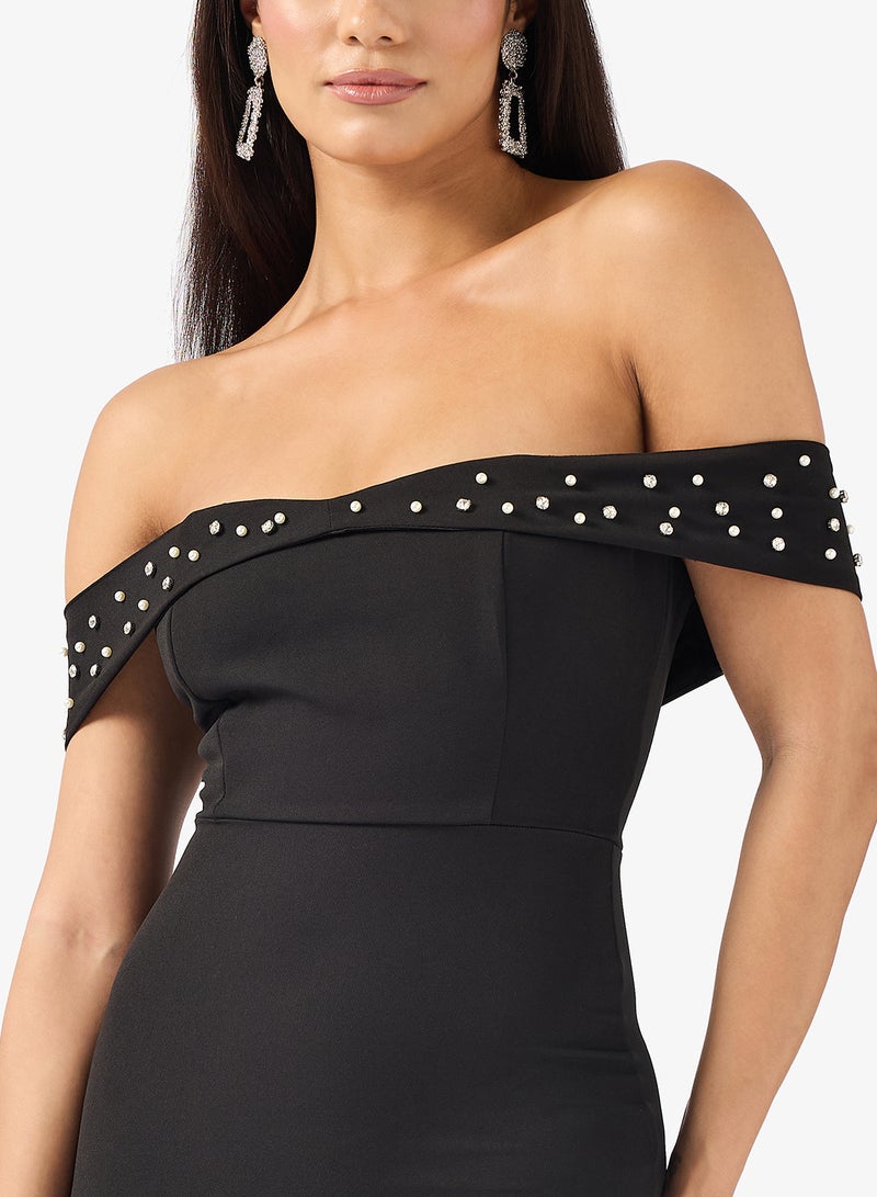 ايلا ليمتد اديشن فستان مزين بكتف مكشوف - Image 3