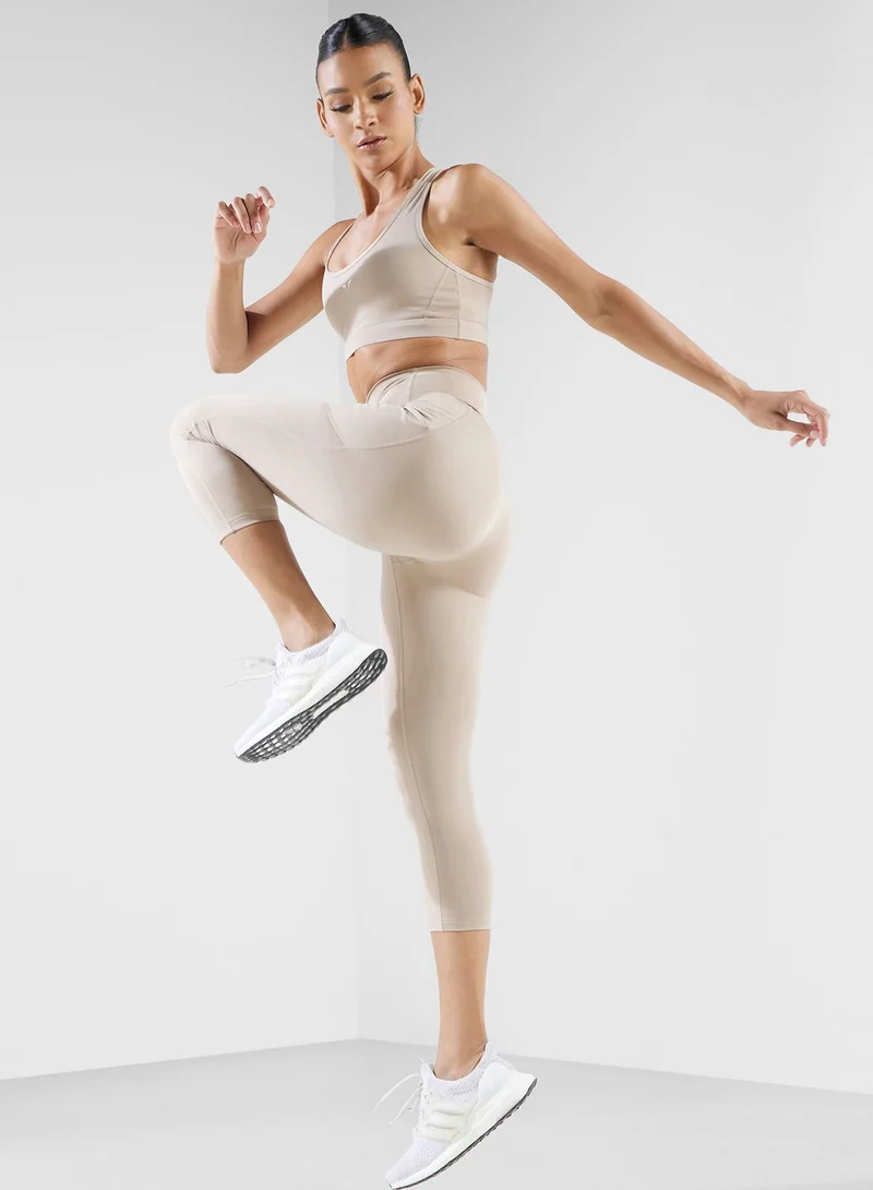 SQUATWOLF Essential Mid Impact Bra