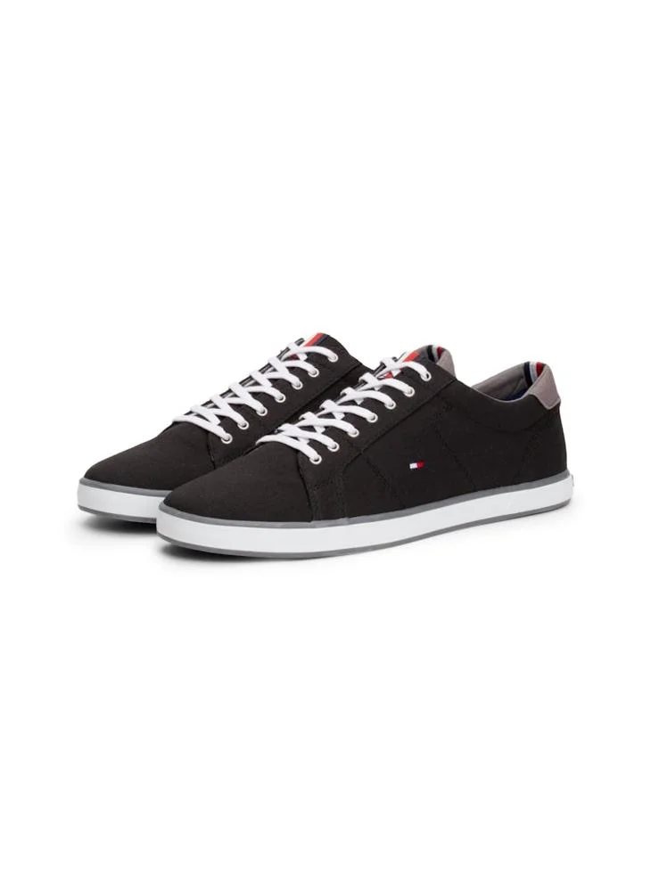 تومي هيلفيغر Canvas Lace Up Low Top Sneakers