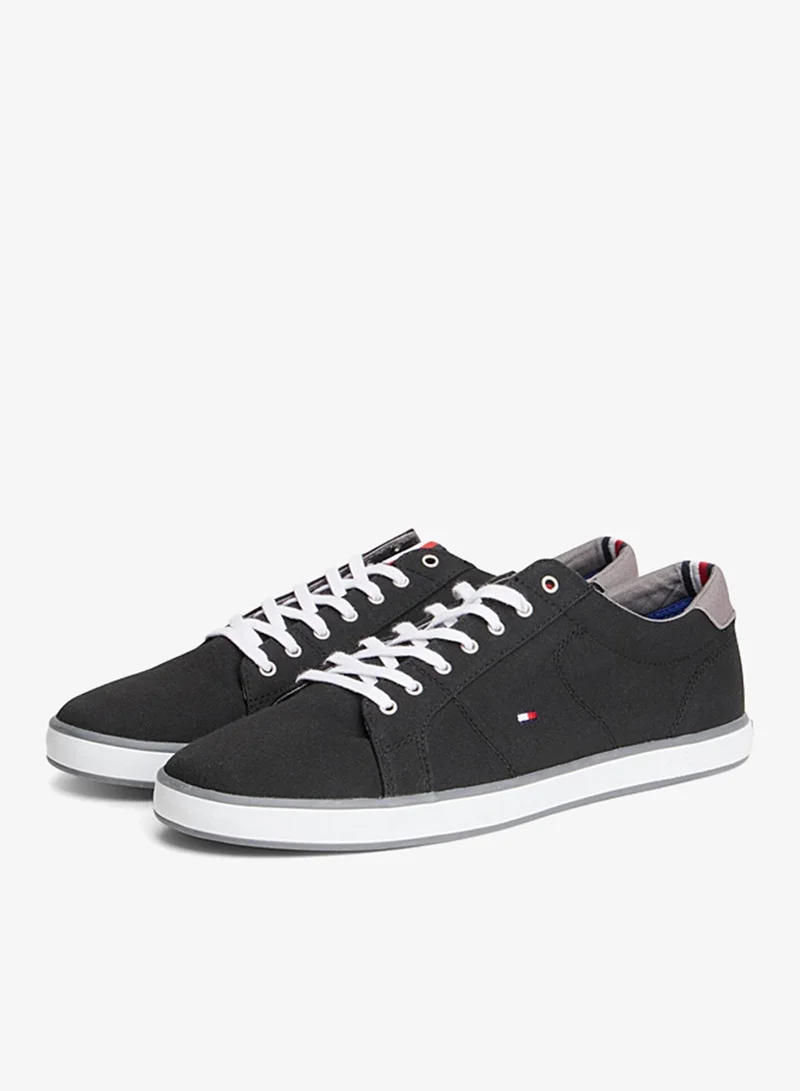Canvas Lace Up Low Top Sneakers