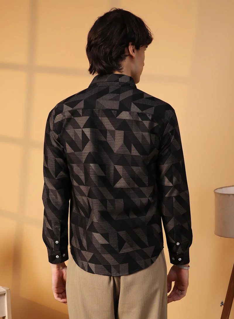 Campus Sutra Men's Midnight Black Geometric Seersucker Shirt