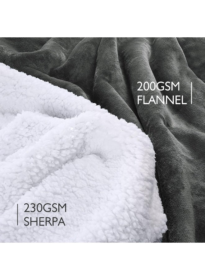 Catalonia Catalonia boys Hoodie Sweatshirt Kids Oversized Blanket Sweatshirt, Sherpa Fleece Hoodie, Super Soft Warm Comfortable Pullover with Large Front Pocket for Boys Girls Teens (7-13 yr) - Image 5