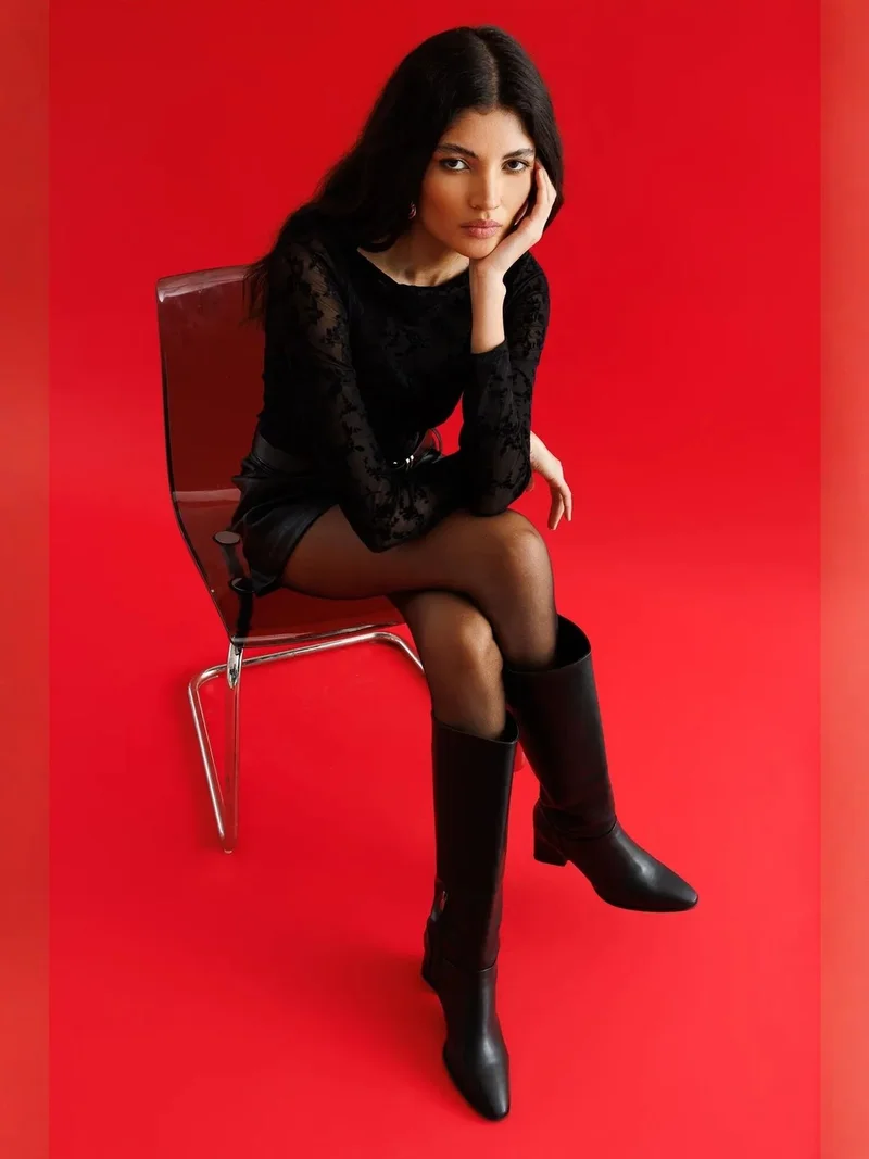 ميكسراي MIXRAY Floral Boat Neck Blouse with Elastic Detail