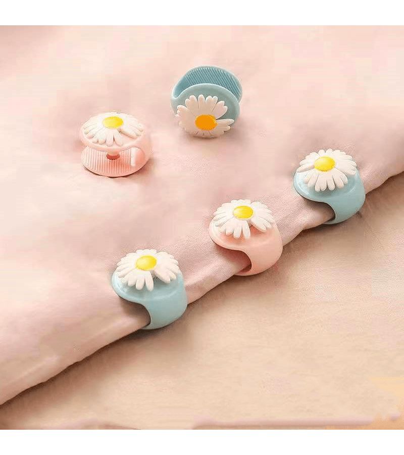 4 Pack Pink Quilt Clips Needleless Duvet Fasteners Invisible Bed Sheet Holders - Image 1