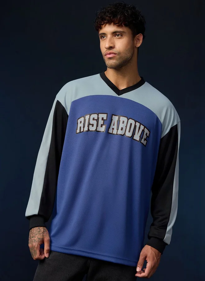 ذا سوليد ستور The Souled Store Men Oversized Urban Frost Printed Multicolor Jersey T-shirt