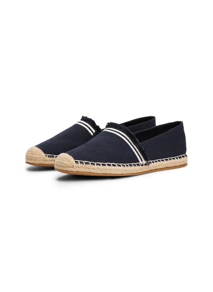 TOMMY HILFIGER Fringe Canvas Closed Espadrille
