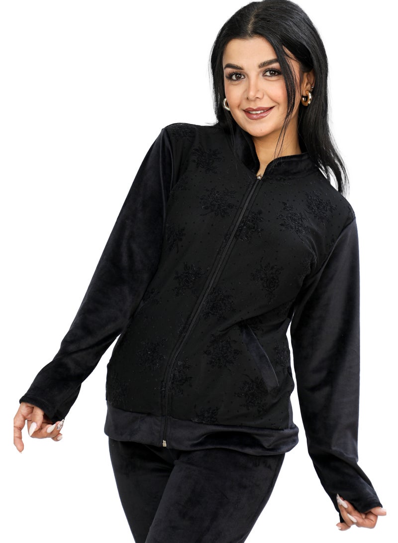 Dadoush Women's long-sleeved velor pajamas are ideal for wearing in cold weather to look elegant and feel warm.  - Image 2