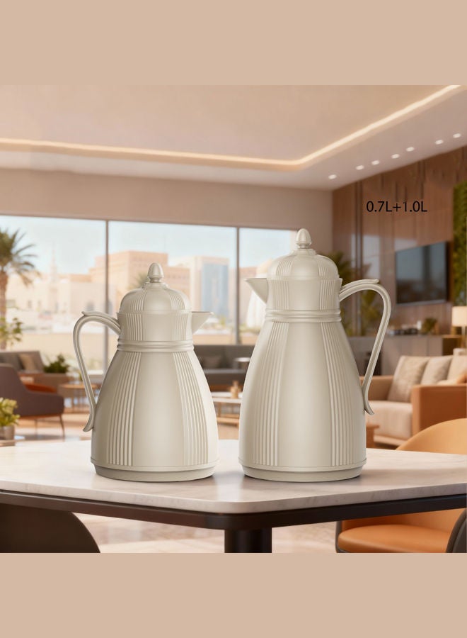 REEM 2-Piece Tea/Coffee Flask Set 0.7L & 1L Khaki - Image 3