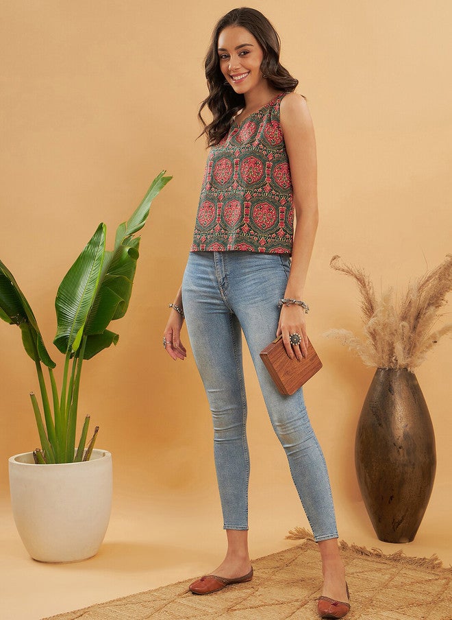 InWeave بلوزة نسائية بياقة دائرية مزينة بزخارف عرقية - Image 5