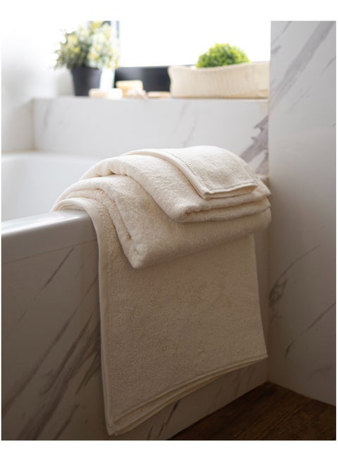 Plain Towel Material: 100% cotton GSM: 550