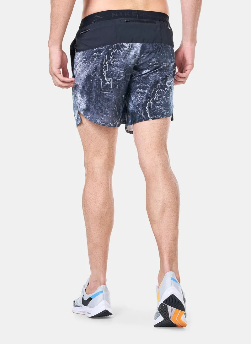 نايكي Men's Dri-FIT Brief-Lined Running Shorts