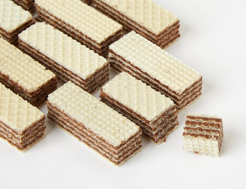 Manner Original Neapolitaner Wafers - Hazelnut Cream Filled, 75g (Pack of 12) - Image 3