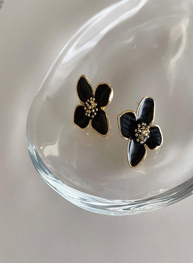 XFSAFDM 4Pairs Drip Oil Four Petal Flower Earrings Vintage Boho Floral Stud Earrings for Women Party Jewelry Gift - Image 3