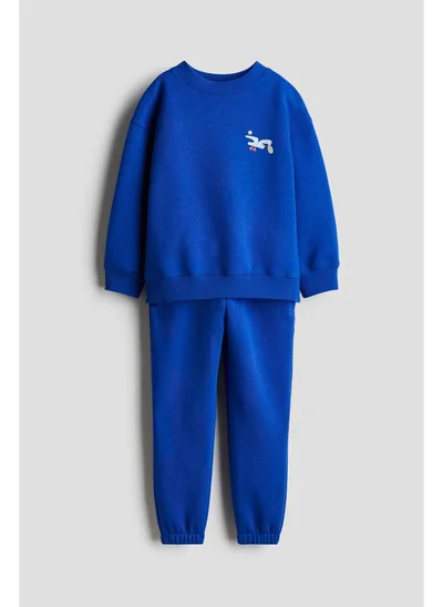 H&M 2-piece sweatshirt and joggers set