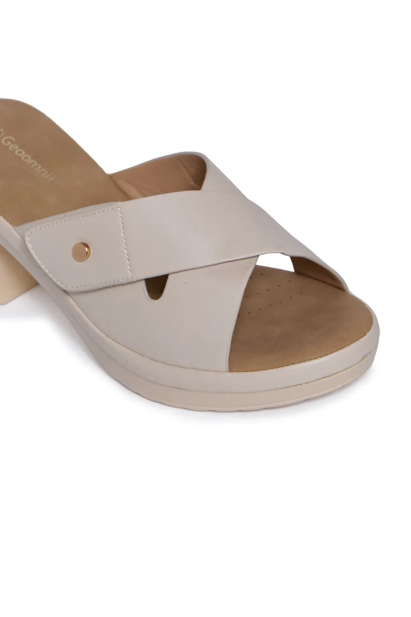 Geoomnii BEIGE Geoomnii Comfort Slide Sandals for Women – Cushioned Slip-On Casual Sandals for Daily Wear, Home, Travel & Walking for Women | Best Price UAE