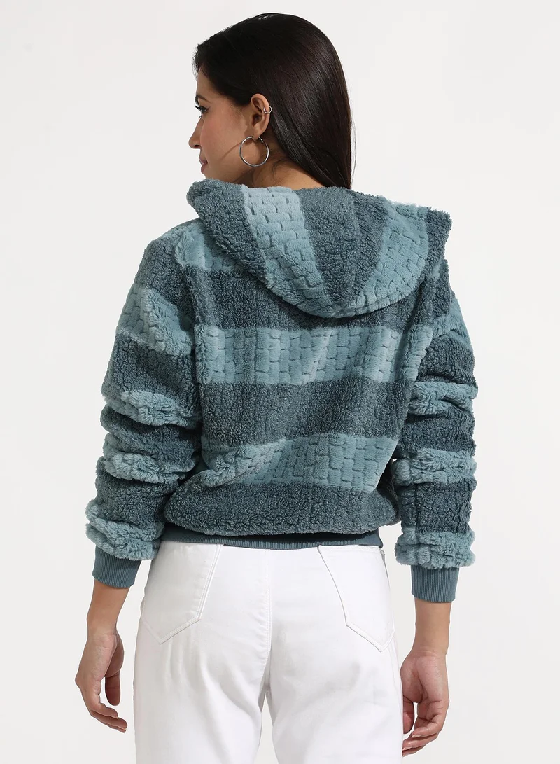 Campus Sutra Women's Steel Blue Fleece Horizontal Striped Jacket