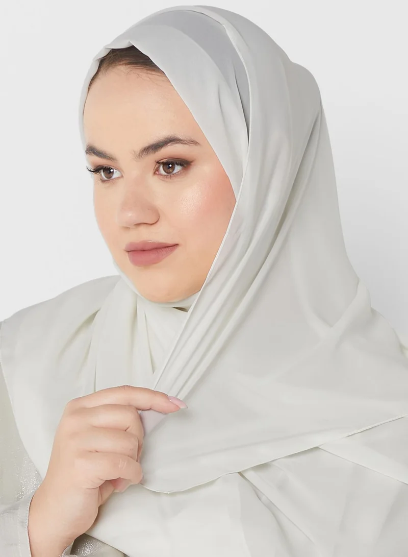 Hayas Closet Curve Fringe Detail Abaya