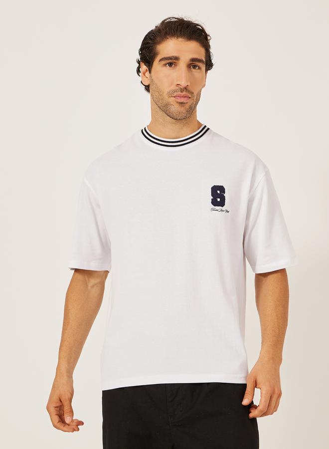 Styli Varsity Towel Embroidered Pique Knit Regular Fit T-Shirt - Image 1