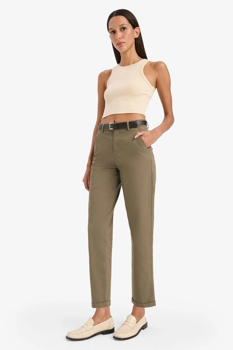 ديفاكتو Carrot Fit With Pockets Satin Trousers