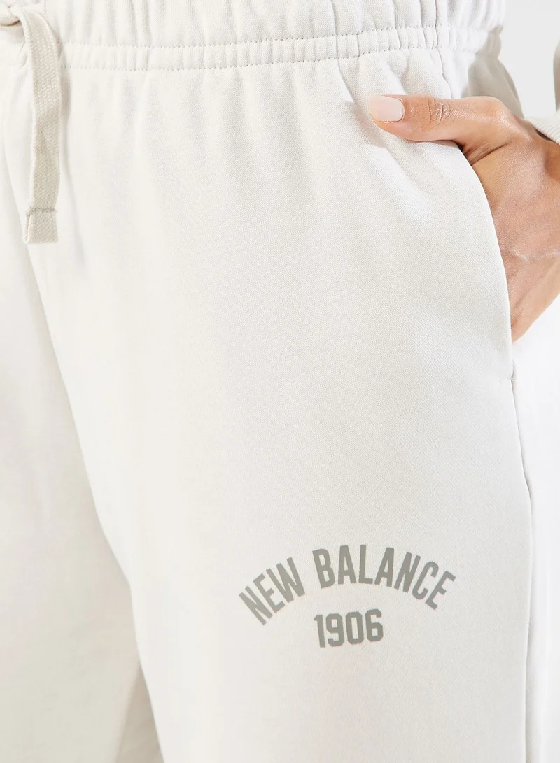 نيو بالانس Essentials Varsity Terry Sweatpants