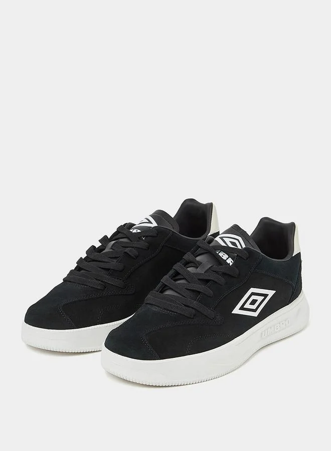 umbro Talis Logo Detail Shoes