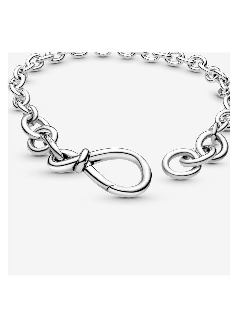 Chunky Infinity Knot Chain Bracelet - pzsku/ZBB064C52449734DBD18FZ/45/1741207396/de16f58d-e886-4f2e-8364-5f8294074500